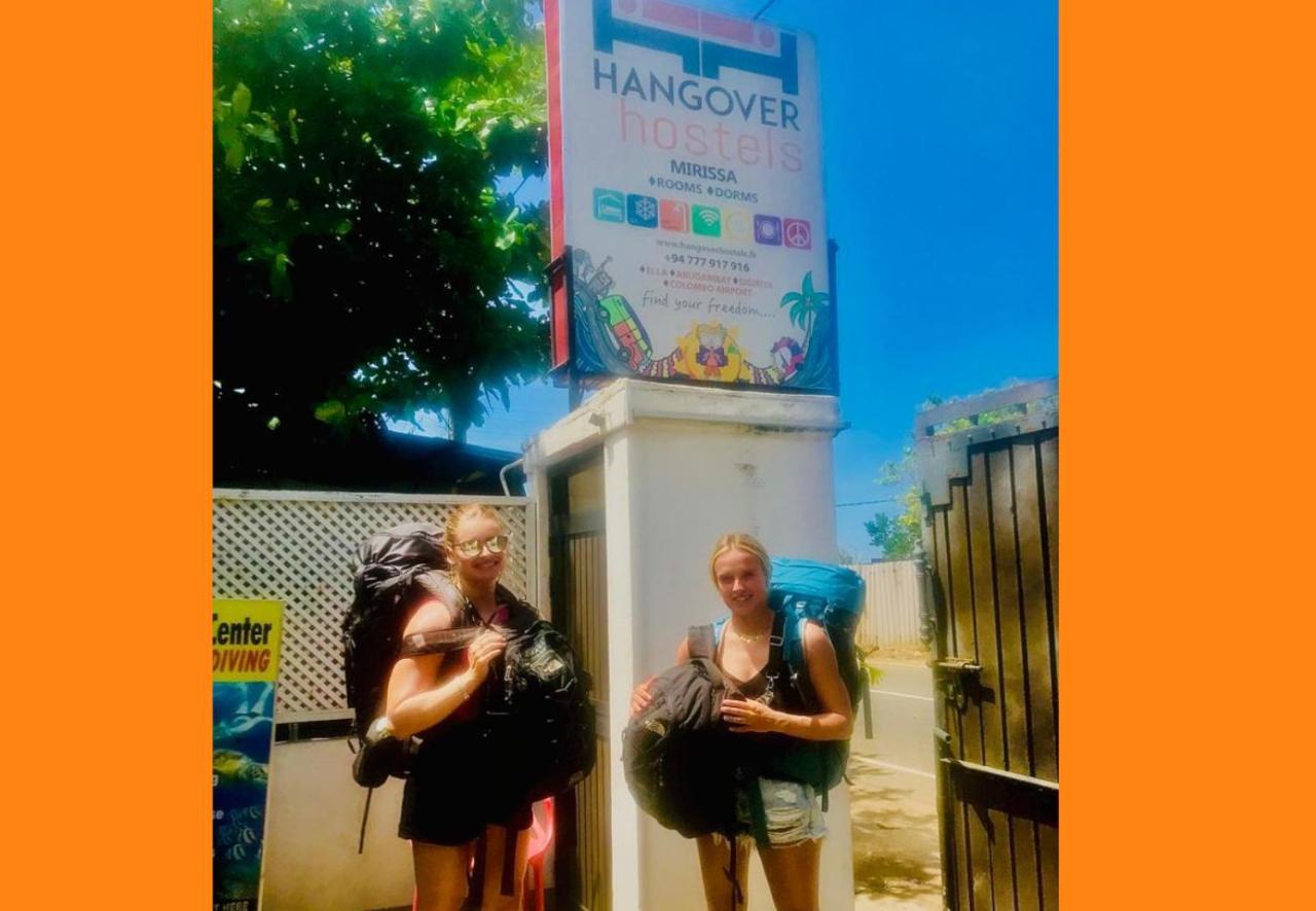 Hangover Hostels Mirissa Zewnętrze zdjęcie