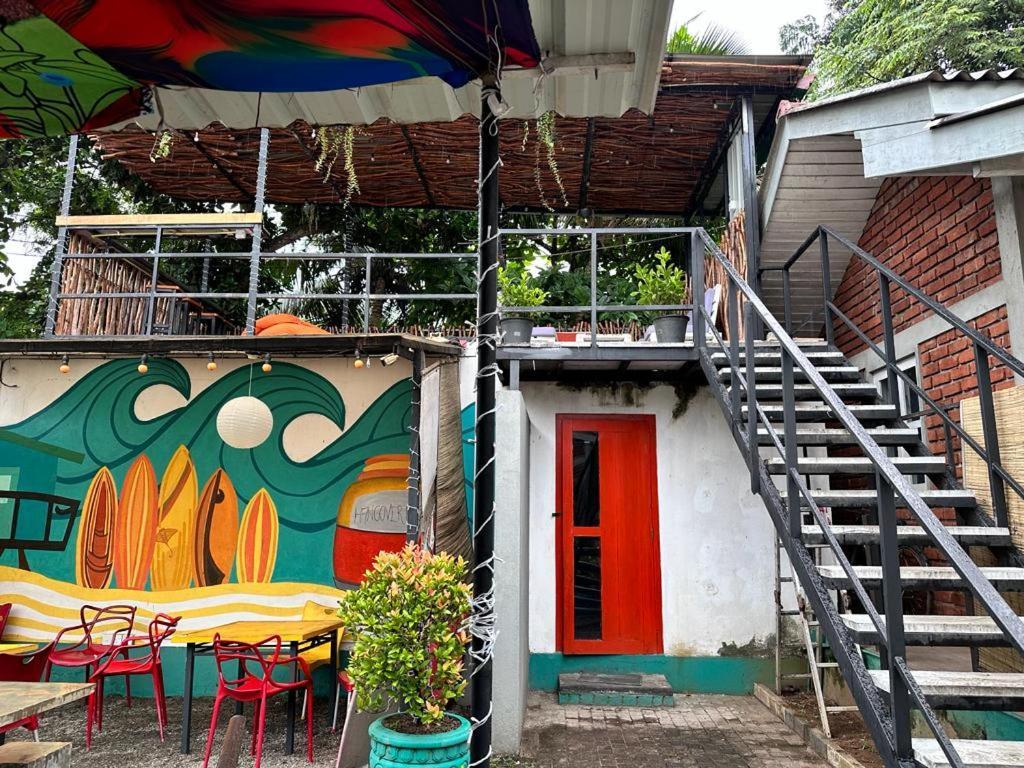 Hangover Hostels Mirissa Zewnętrze zdjęcie