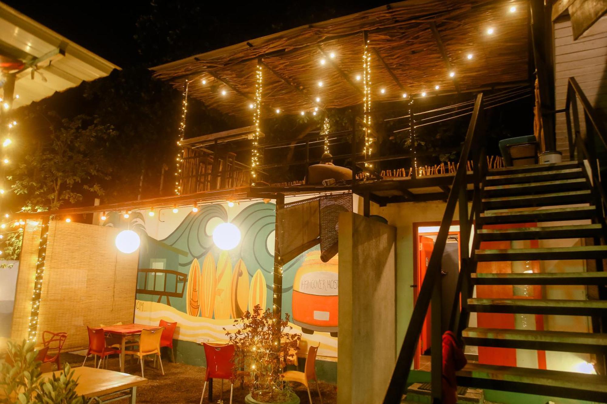 Hangover Hostels Mirissa Zewnętrze zdjęcie