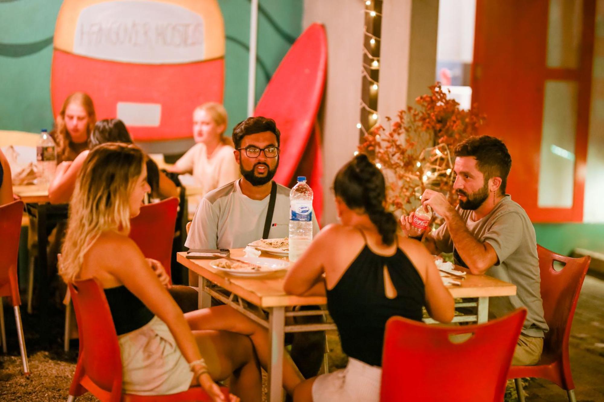 Hangover Hostels Mirissa Zewnętrze zdjęcie