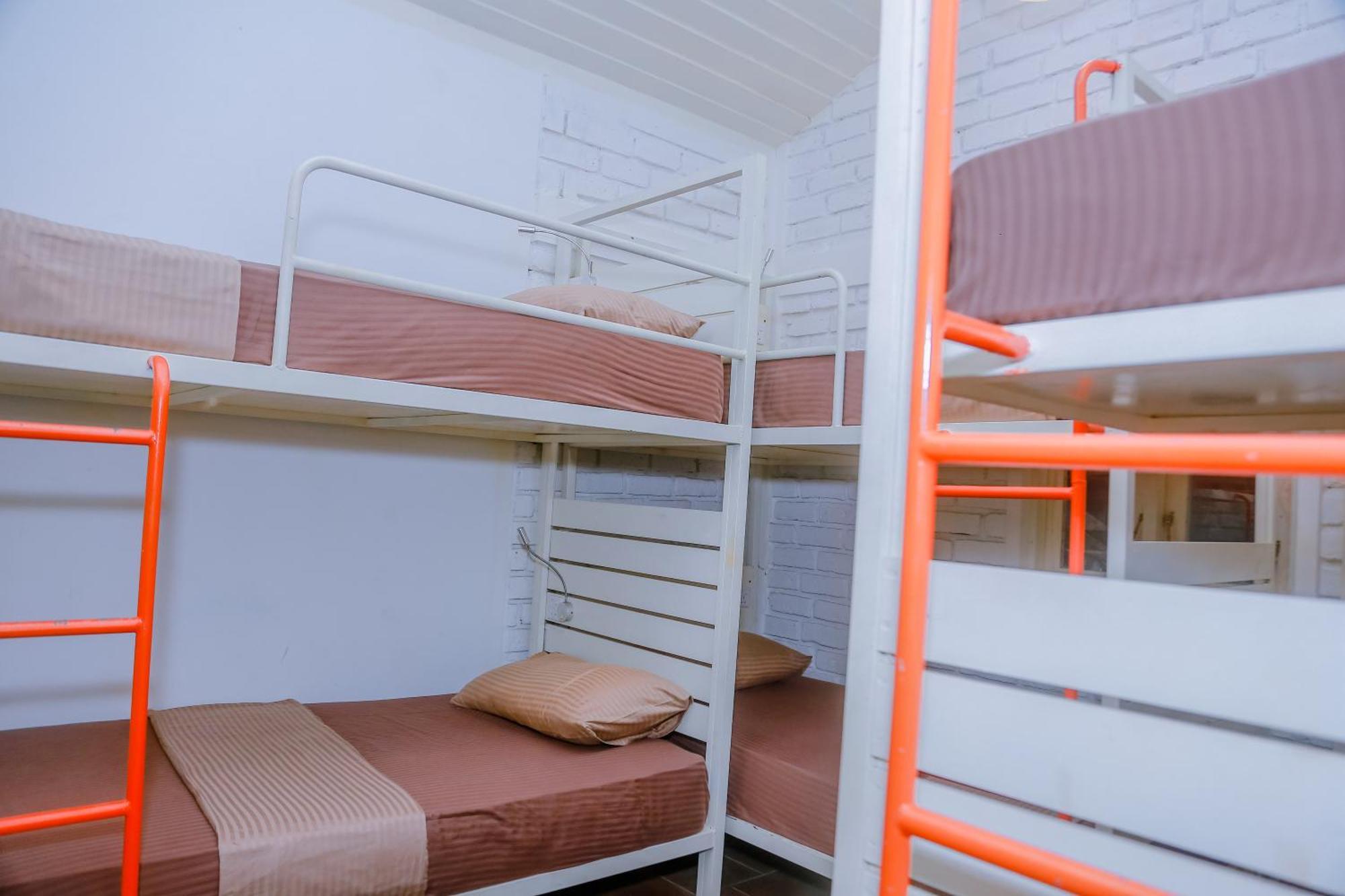Hangover Hostels Mirissa Zewnętrze zdjęcie