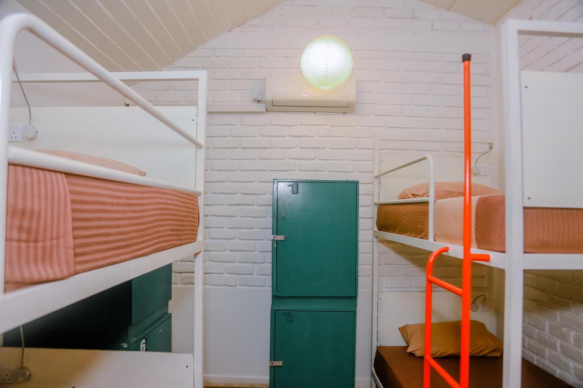 Hangover Hostels Mirissa Zewnętrze zdjęcie